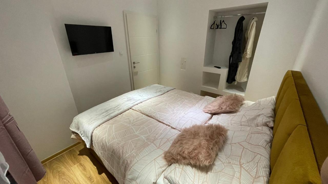 וינה D&D Schonbrunner Deluxe Apartment מראה חיצוני תמונה